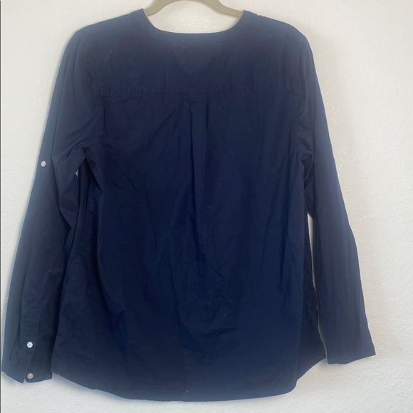 Tommy Hilfiger Women’s Shirt Bundle – Size XL – 4 Classic Styles (2 New) - Picture 6 of 13